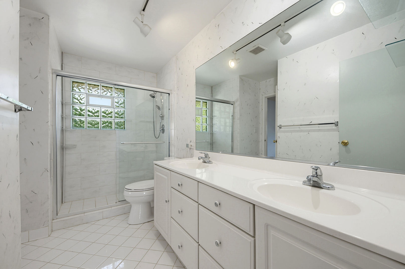 406 N Williams Drive Property Photo 21
