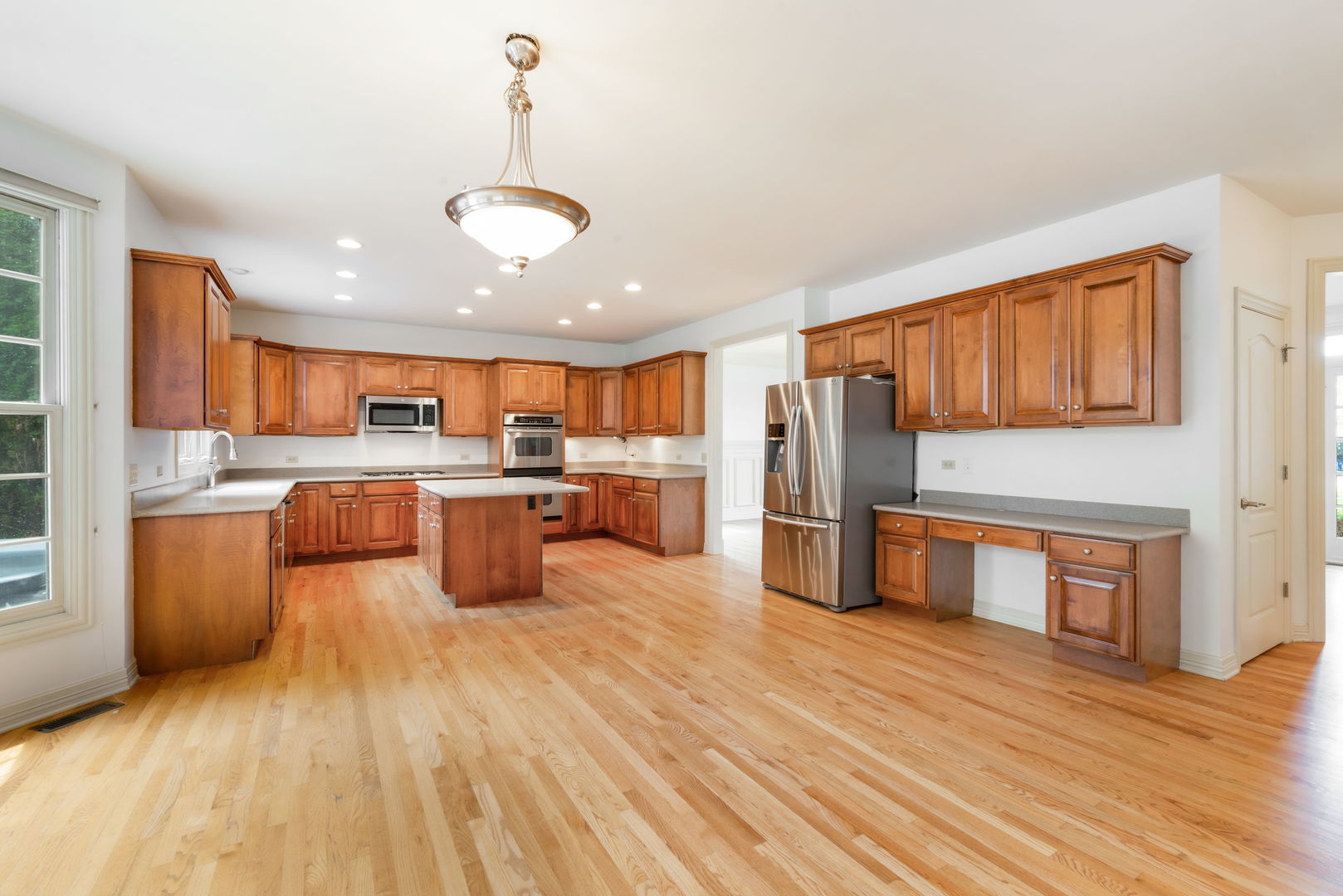 1413 Seaton Street Property Photo 8