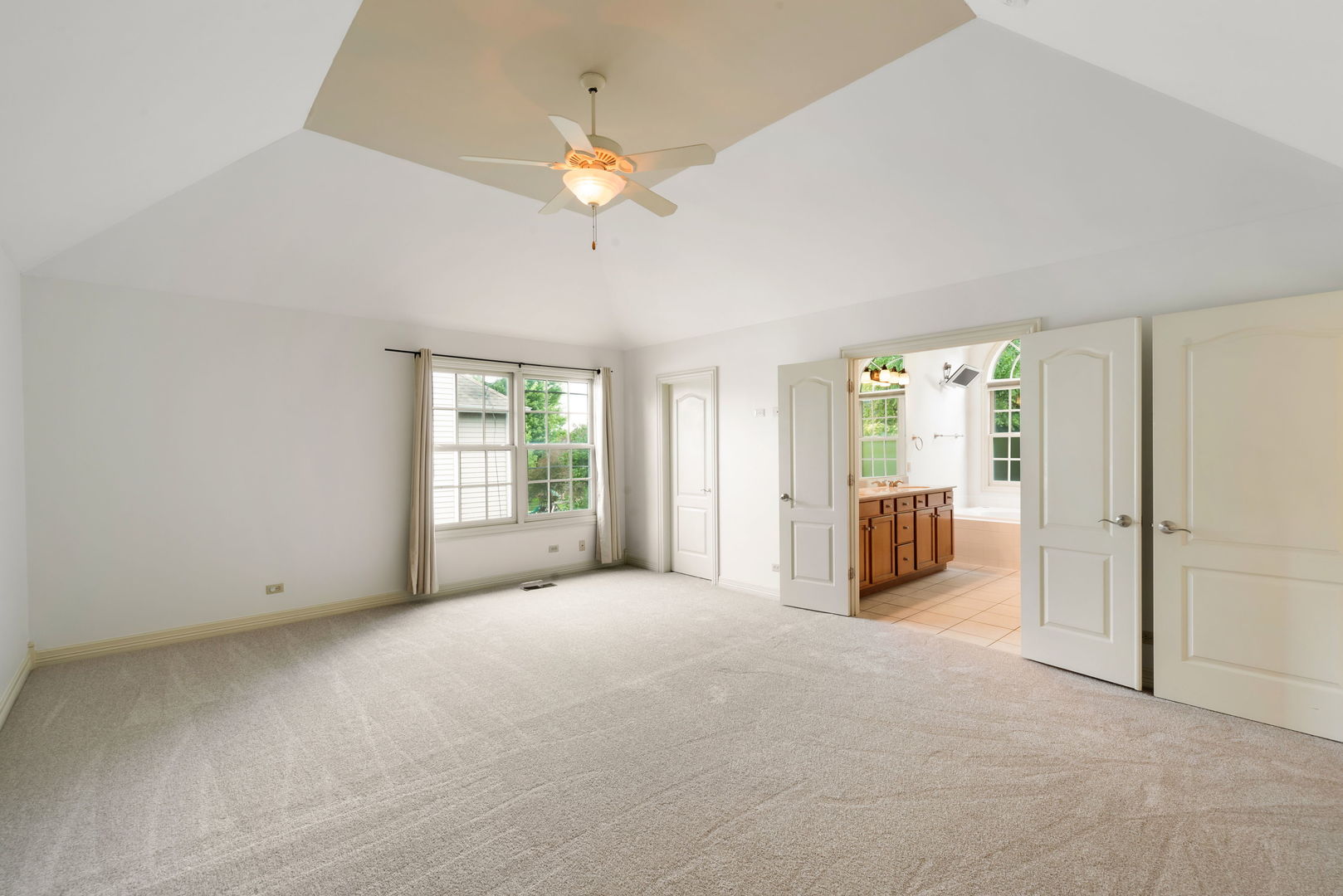 1413 Seaton Street Property Photo 17