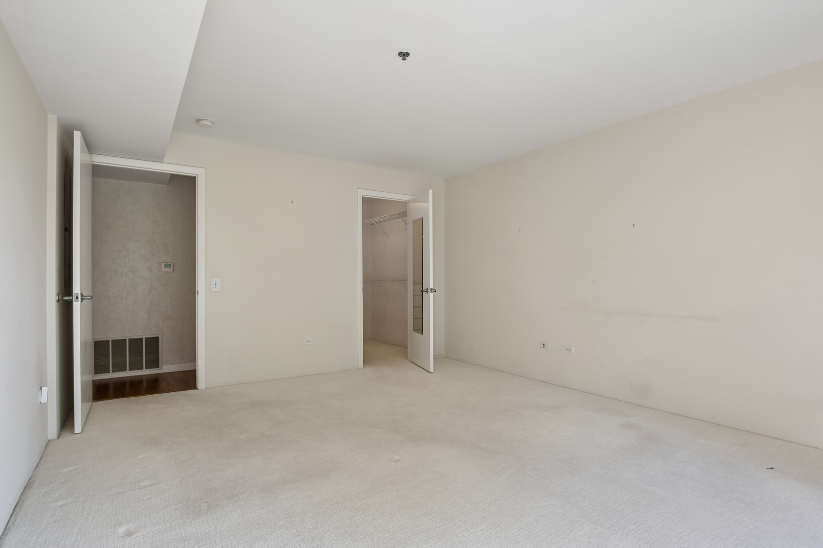 381 Kelburn Road 214 Property Photo 14