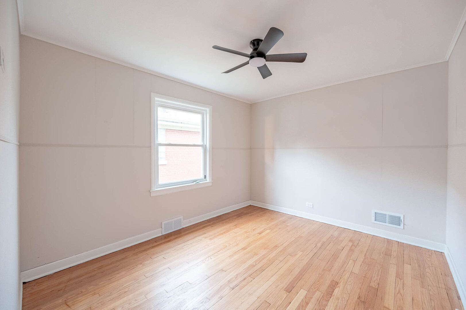 8741 S Kimbark Avenue Property Photo 7