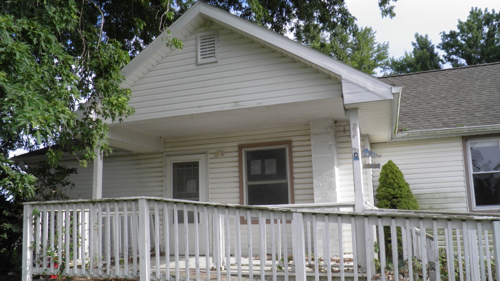 2399 105th Street Property Photo 1