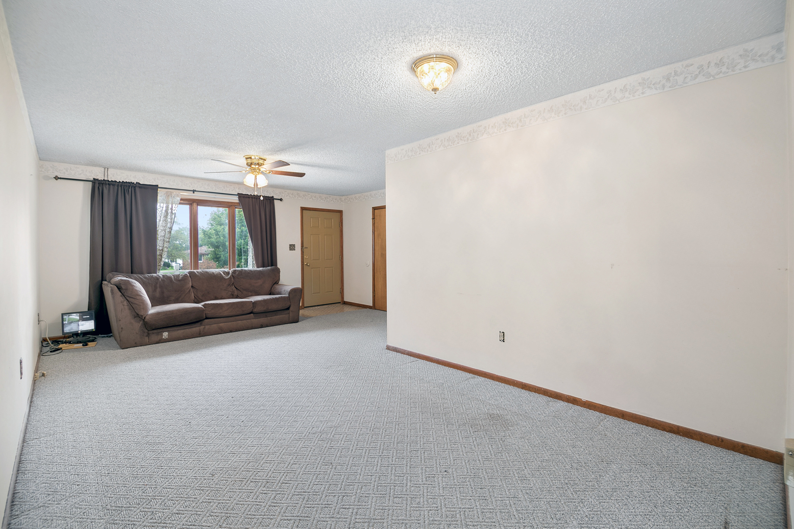 165 Keigher Drive Property Photo 3