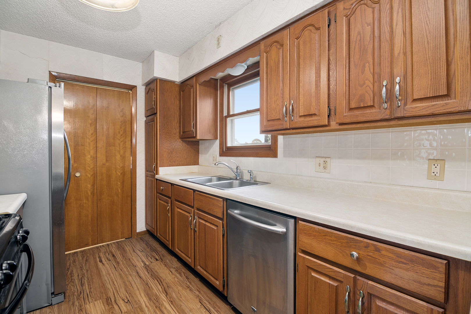 165 Keigher Drive Property Photo 6