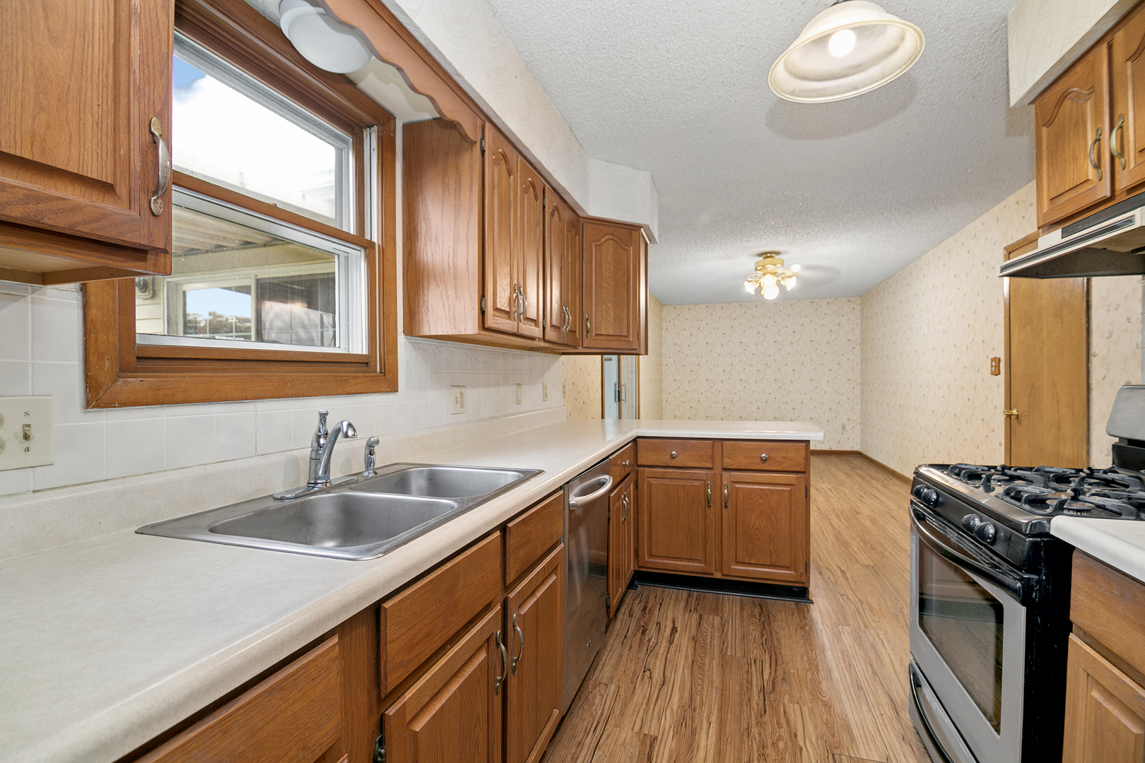 165 Keigher Drive Property Photo 7