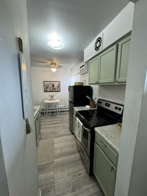 605 N Wolf Road B9 Property Photo 7