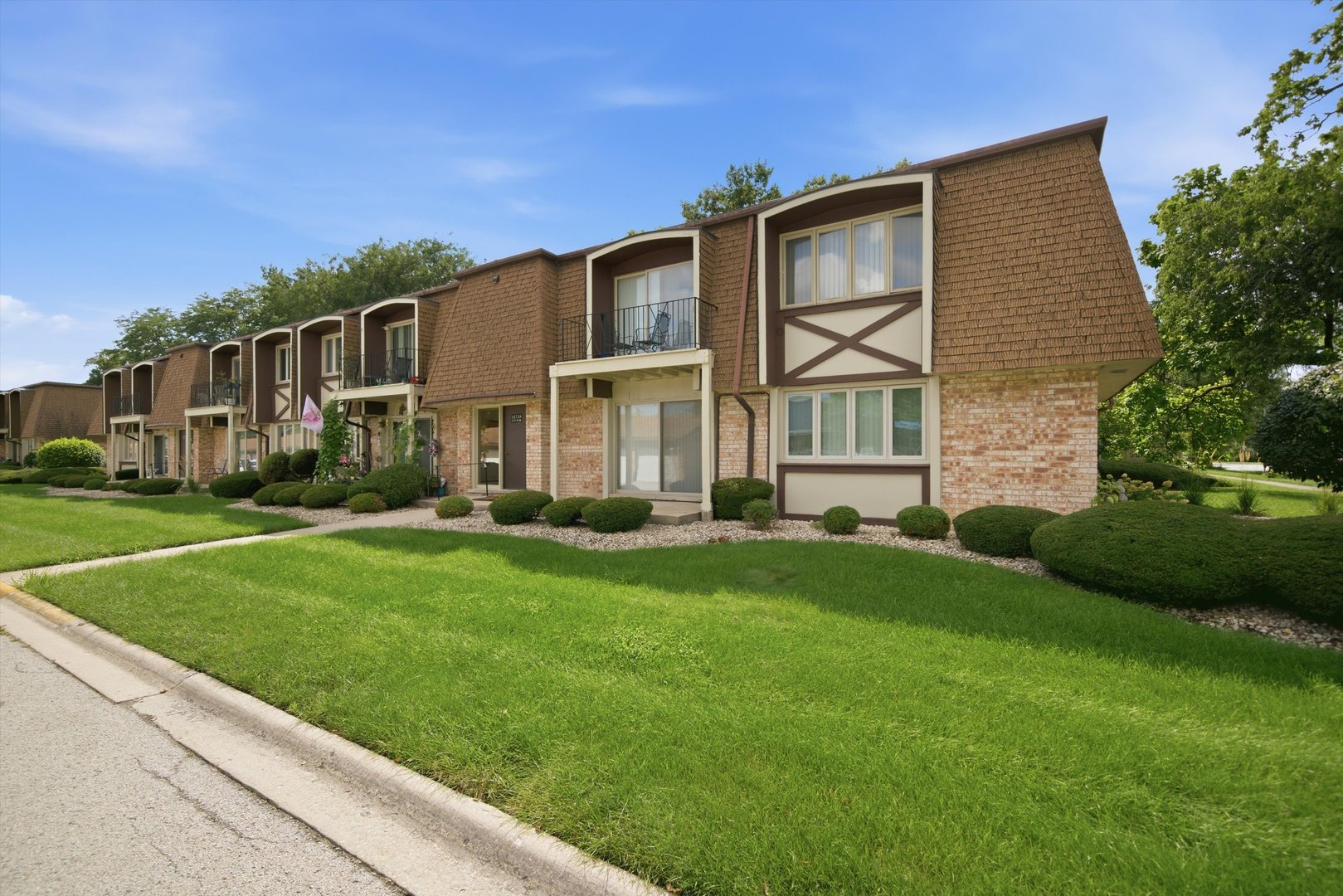 12720 Carriage Lane F1 Property Photo 1