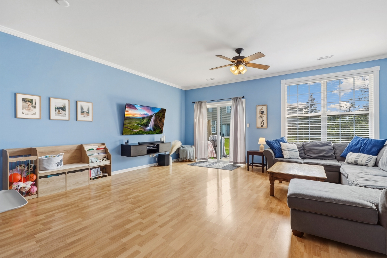 1748 Springtime Court Property Photo 3