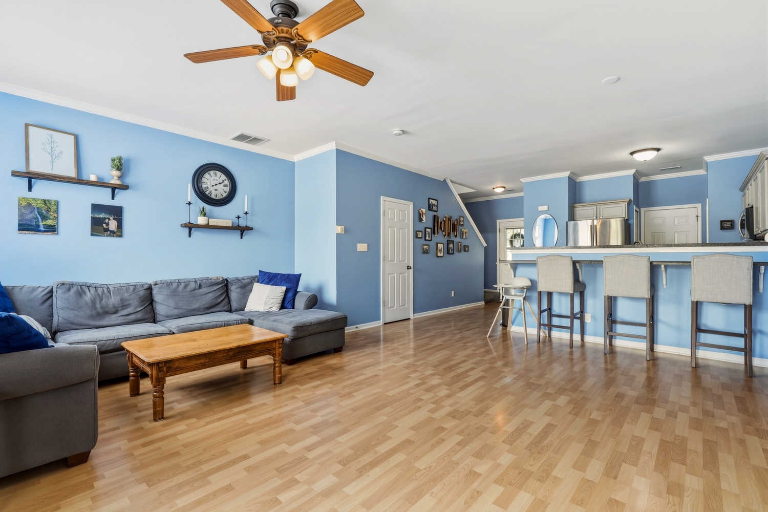 1748 Springtime Court Property Photo 6