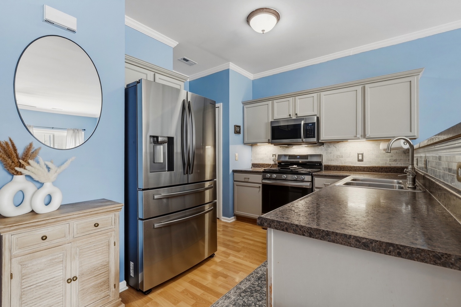 1748 Springtime Court Property Photo 8