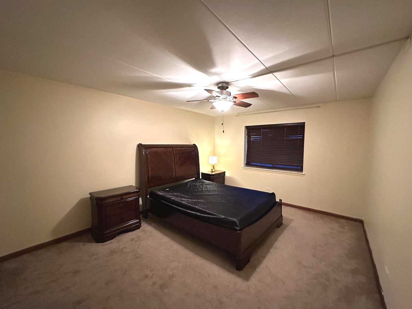 300 Roselle Road 419 Property Photo 8