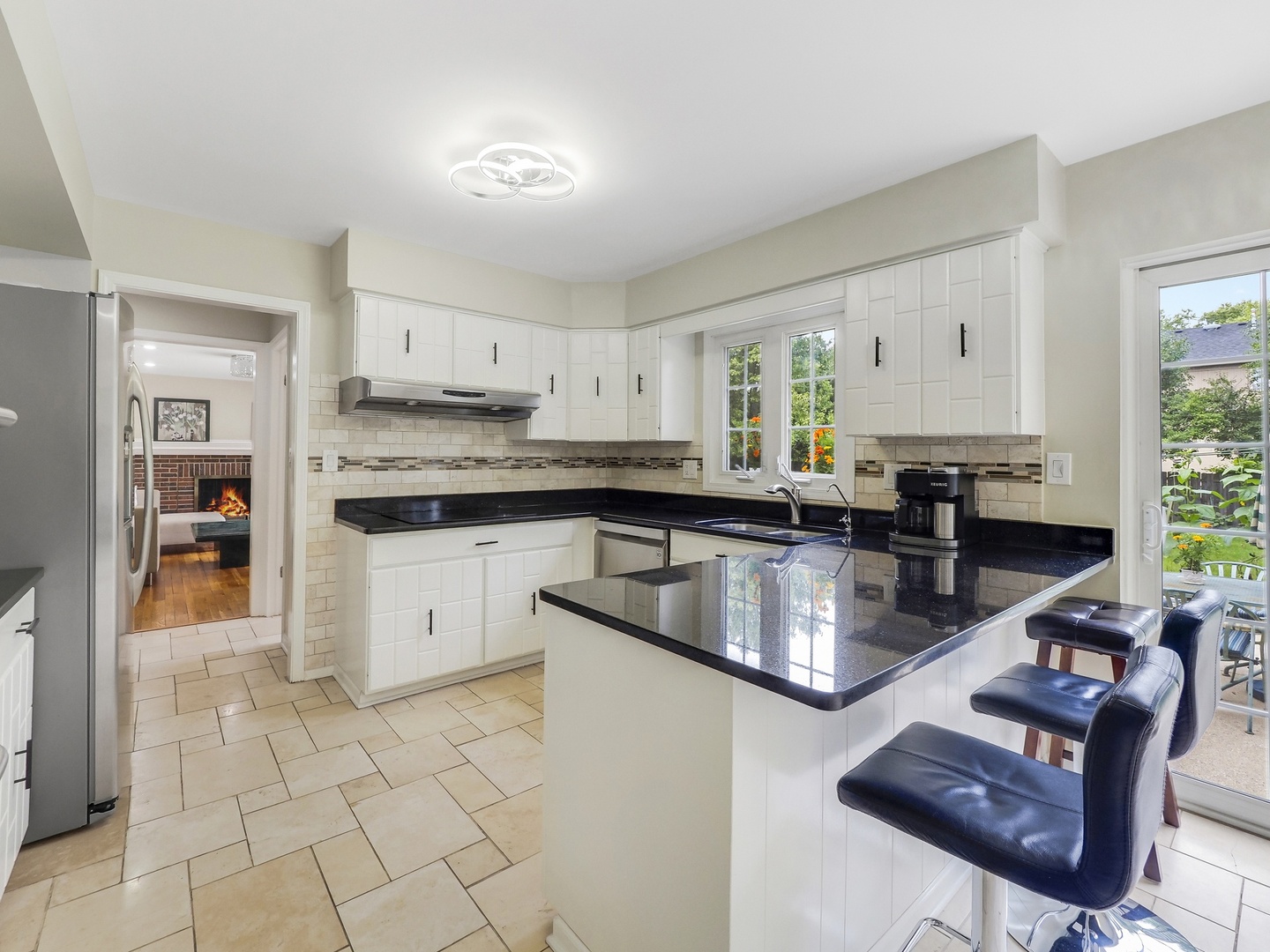 3150 Hemlock Lane Property Photo 8