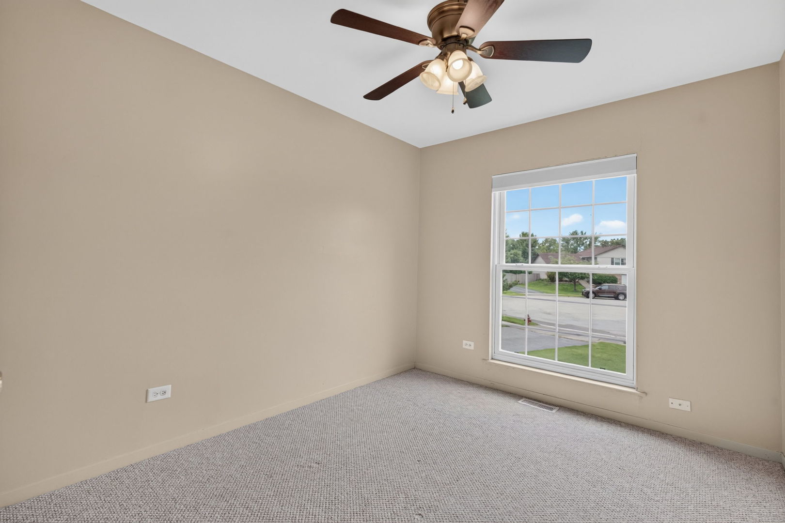 7606 W Royce Court Property Photo 13