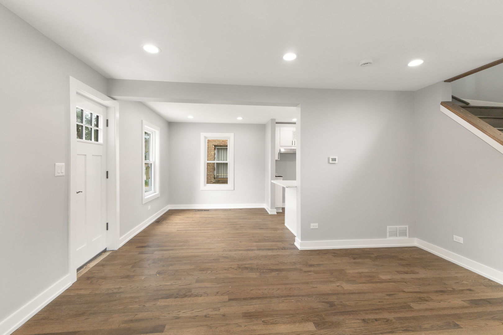 16041 Halsted Street Property Photo 5