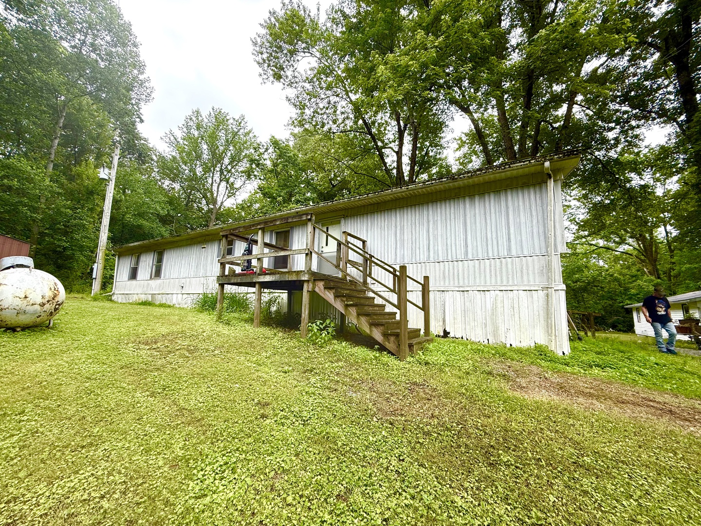 1470 Morgan School Road Property Photo 4