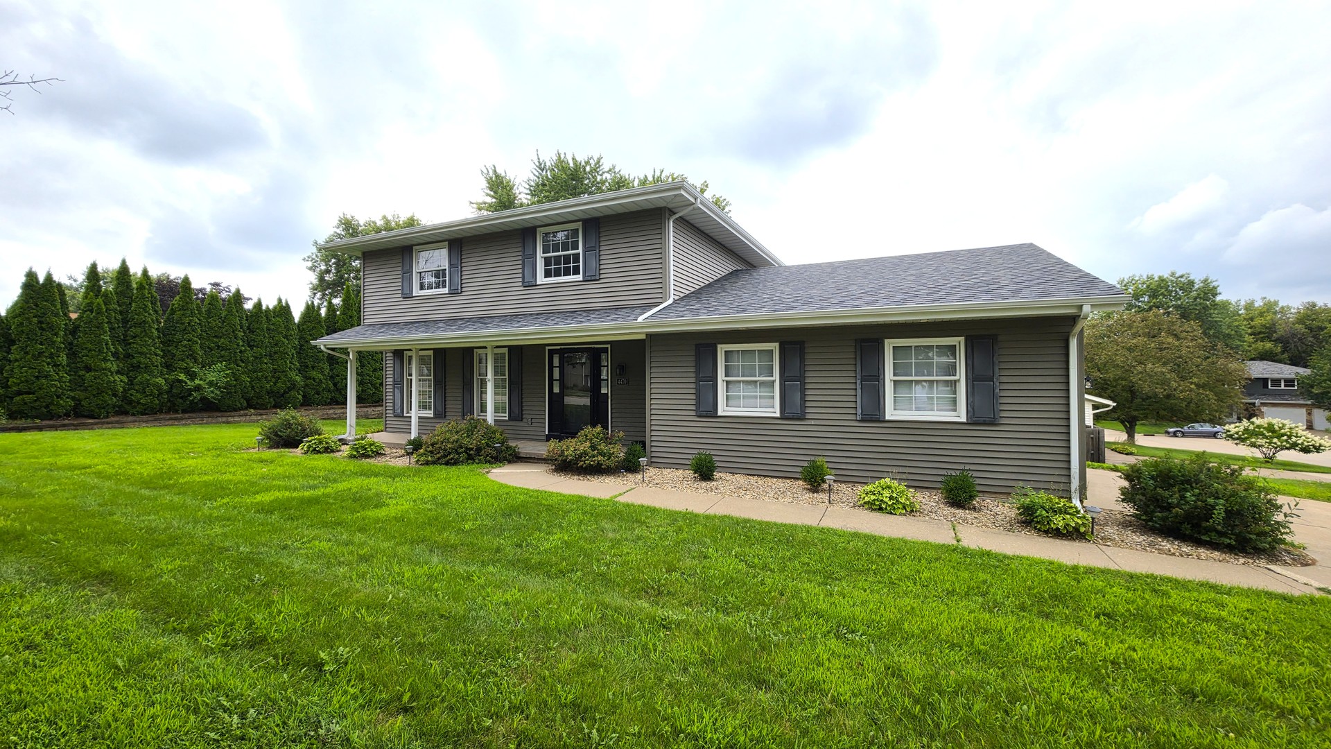 4470 18th Street Property Photo 4