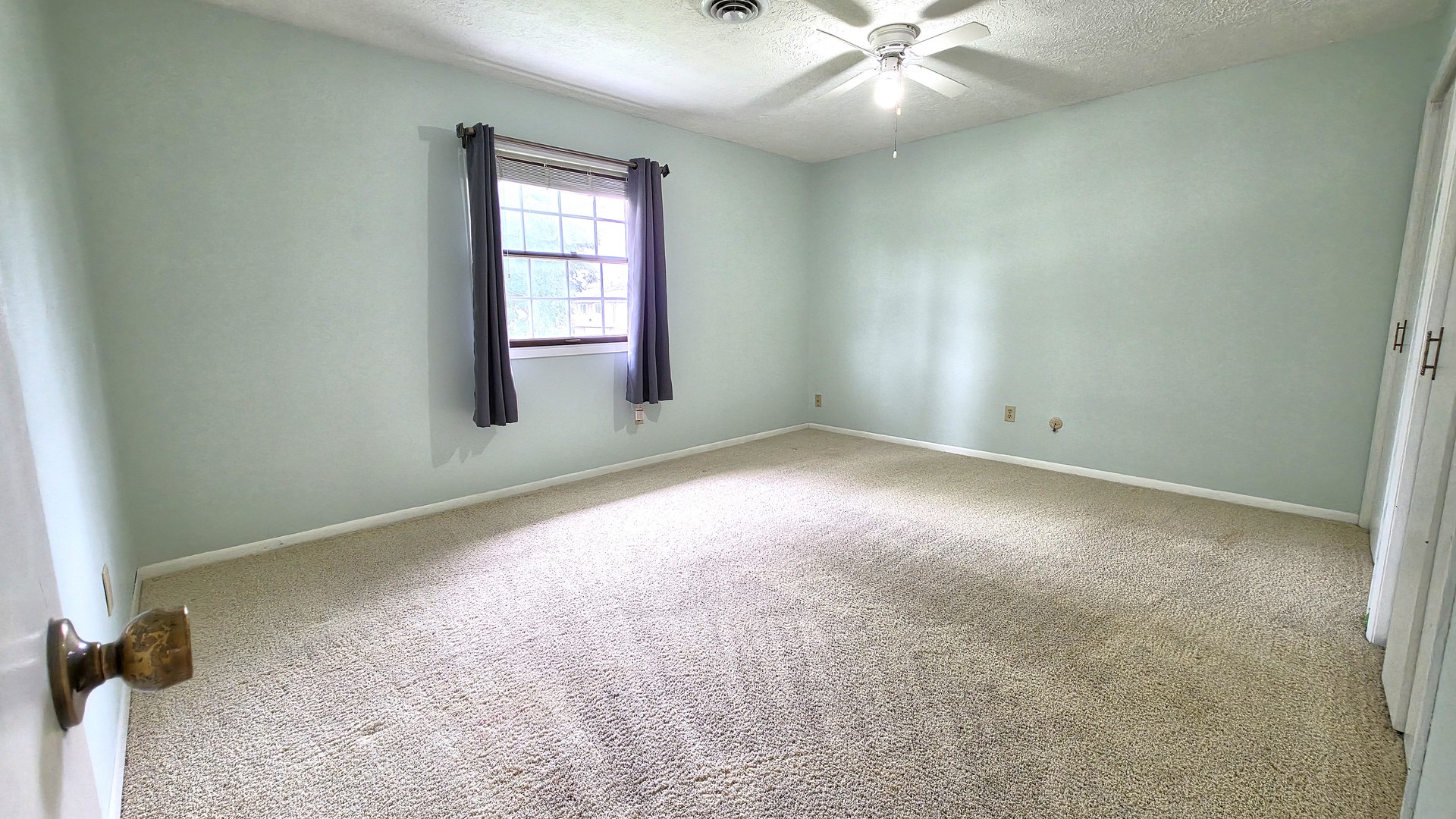 4470 18th Street Property Photo 24
