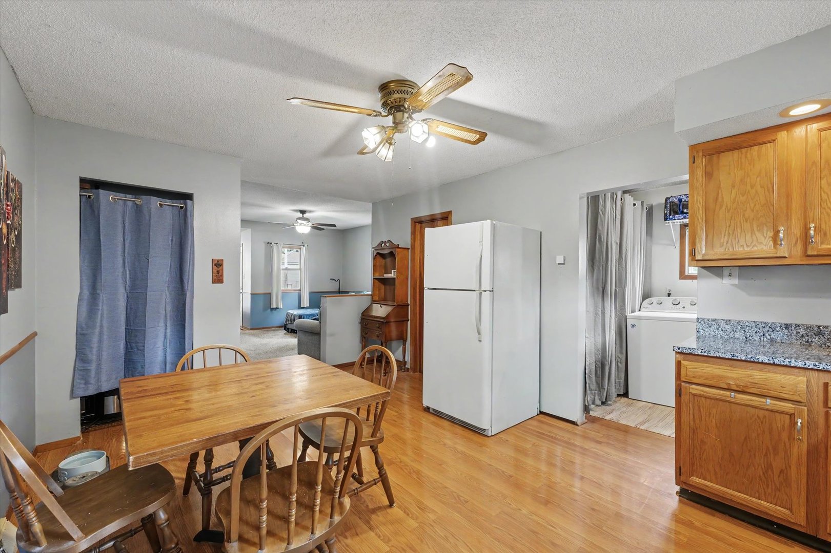 206 S Main Street Property Photo 12
