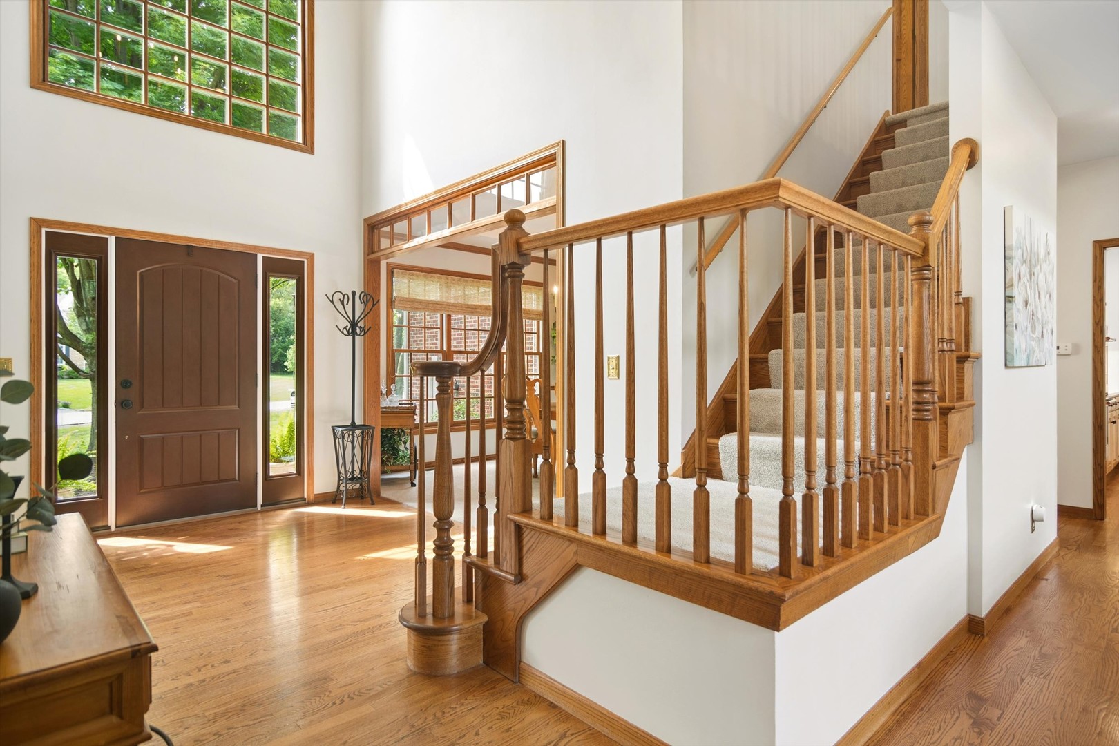 5617 Winding Road Property Photo 6
