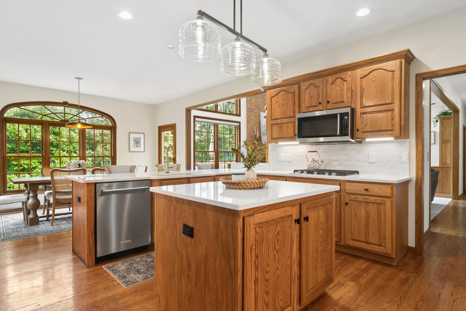 5617 Winding Road Property Photo 13