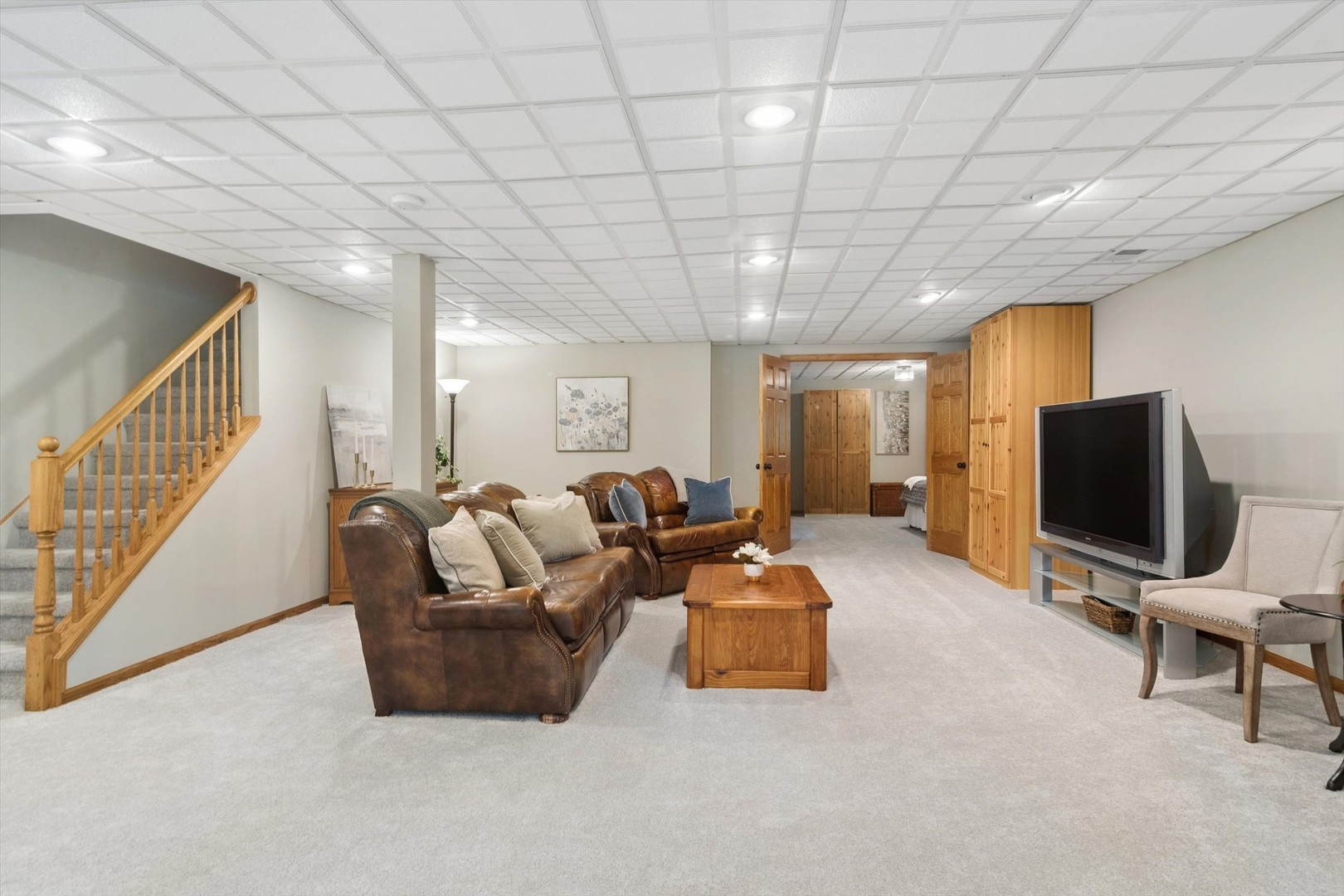 5617 Winding Road Property Photo 26