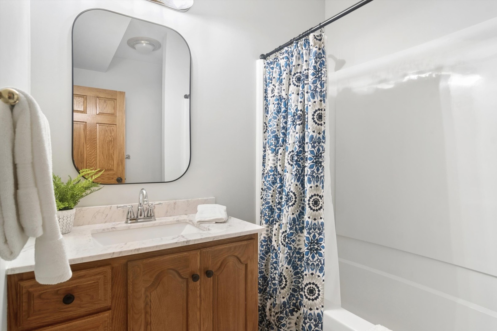 5617 Winding Road Property Photo 30