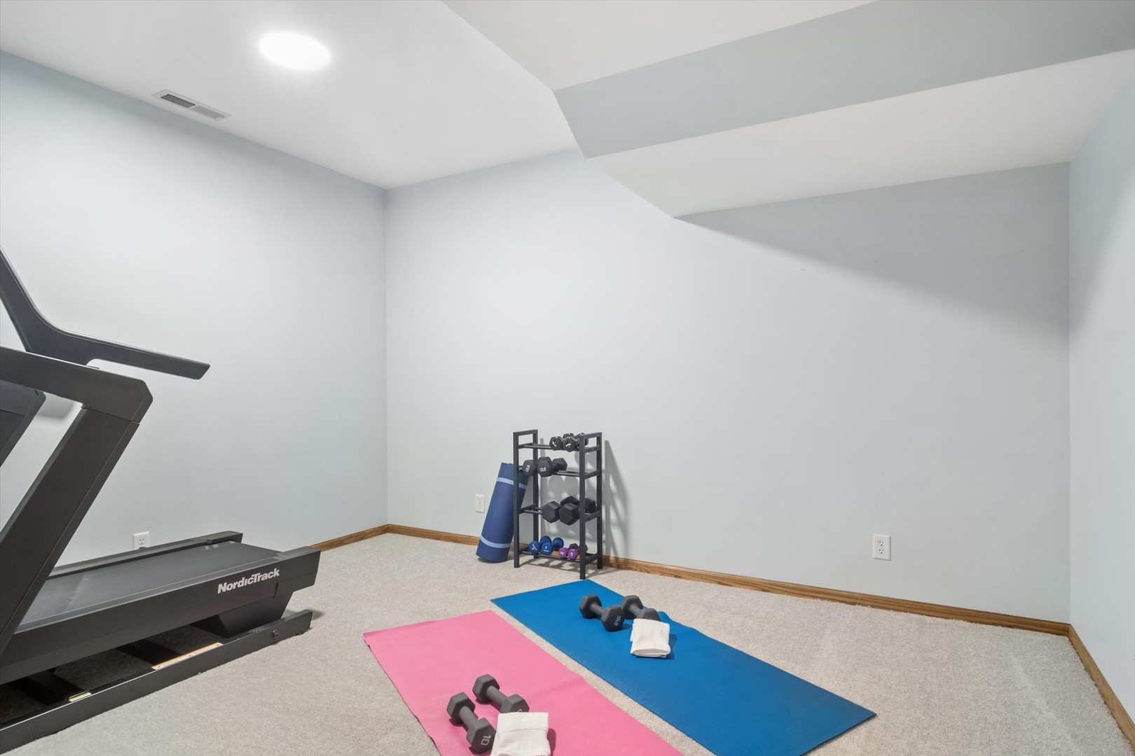 5617 Winding Road Property Photo 31