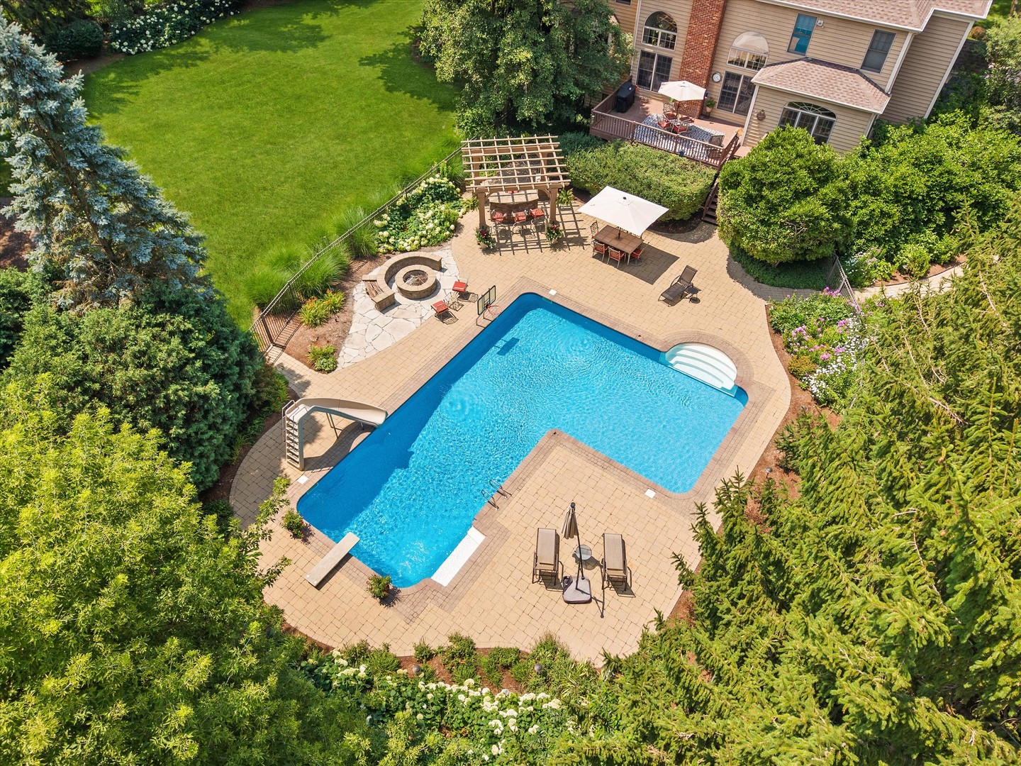 5617 Winding Road Property Photo 44