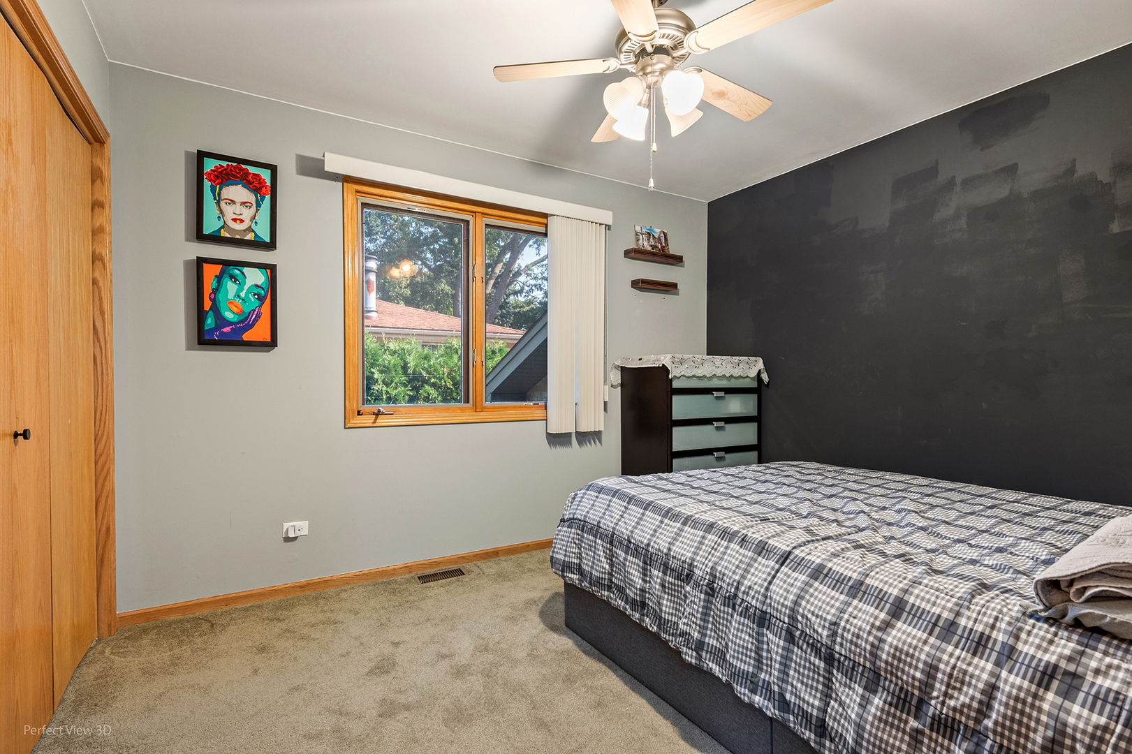 11640 S Laporte Avenue Property Photo 15