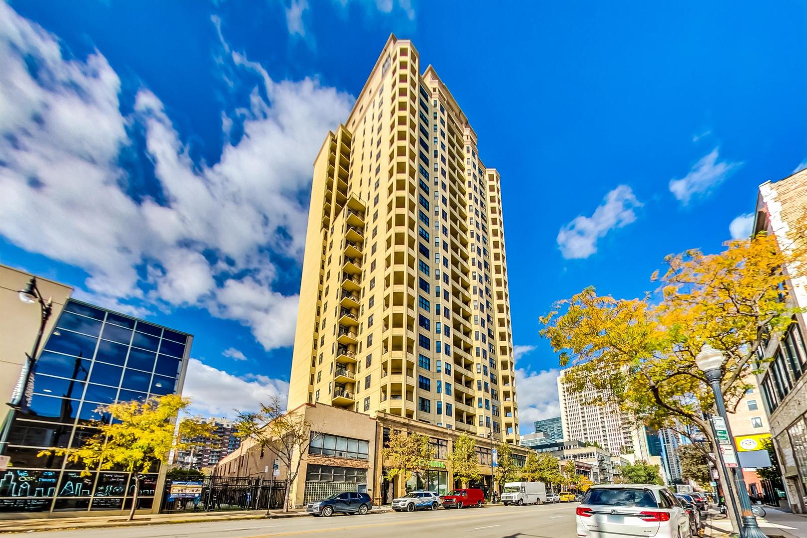 1464 S Michigan Avenue 1306