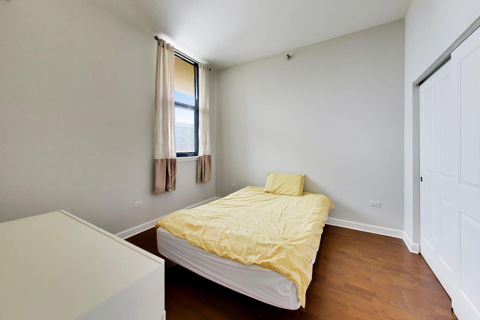 1464 S Michigan Avenue 1306 Property Photo 11