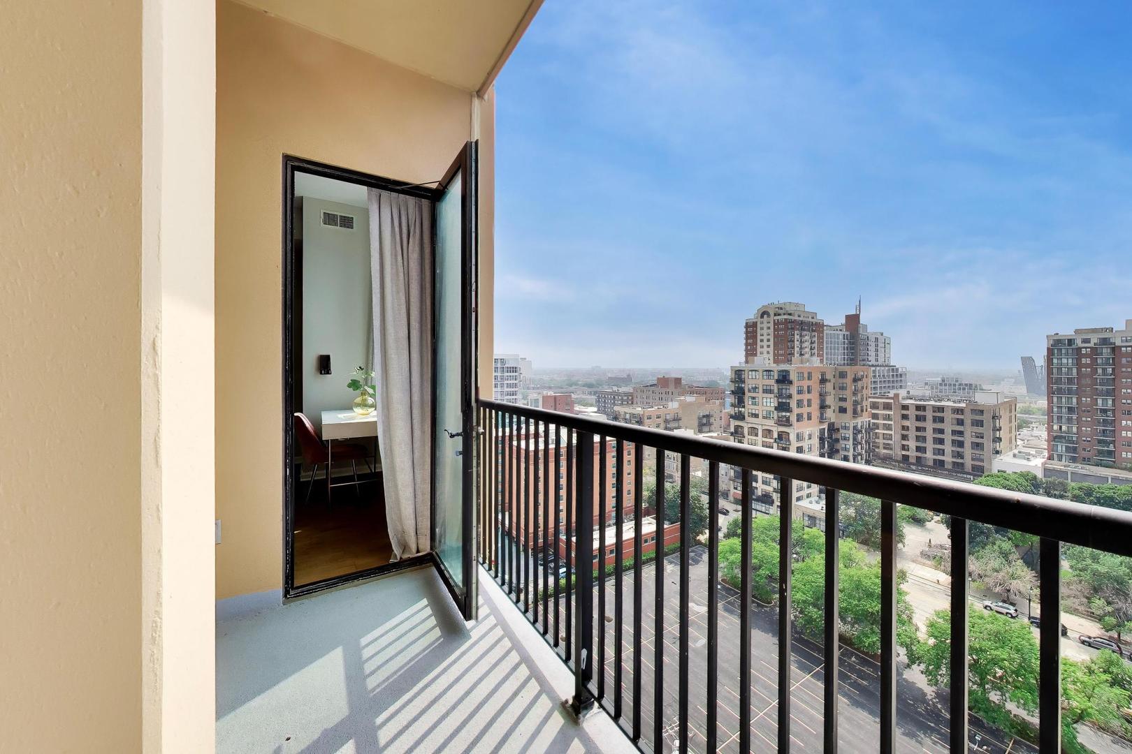 1464 S Michigan Avenue 1306 Property Photo 15