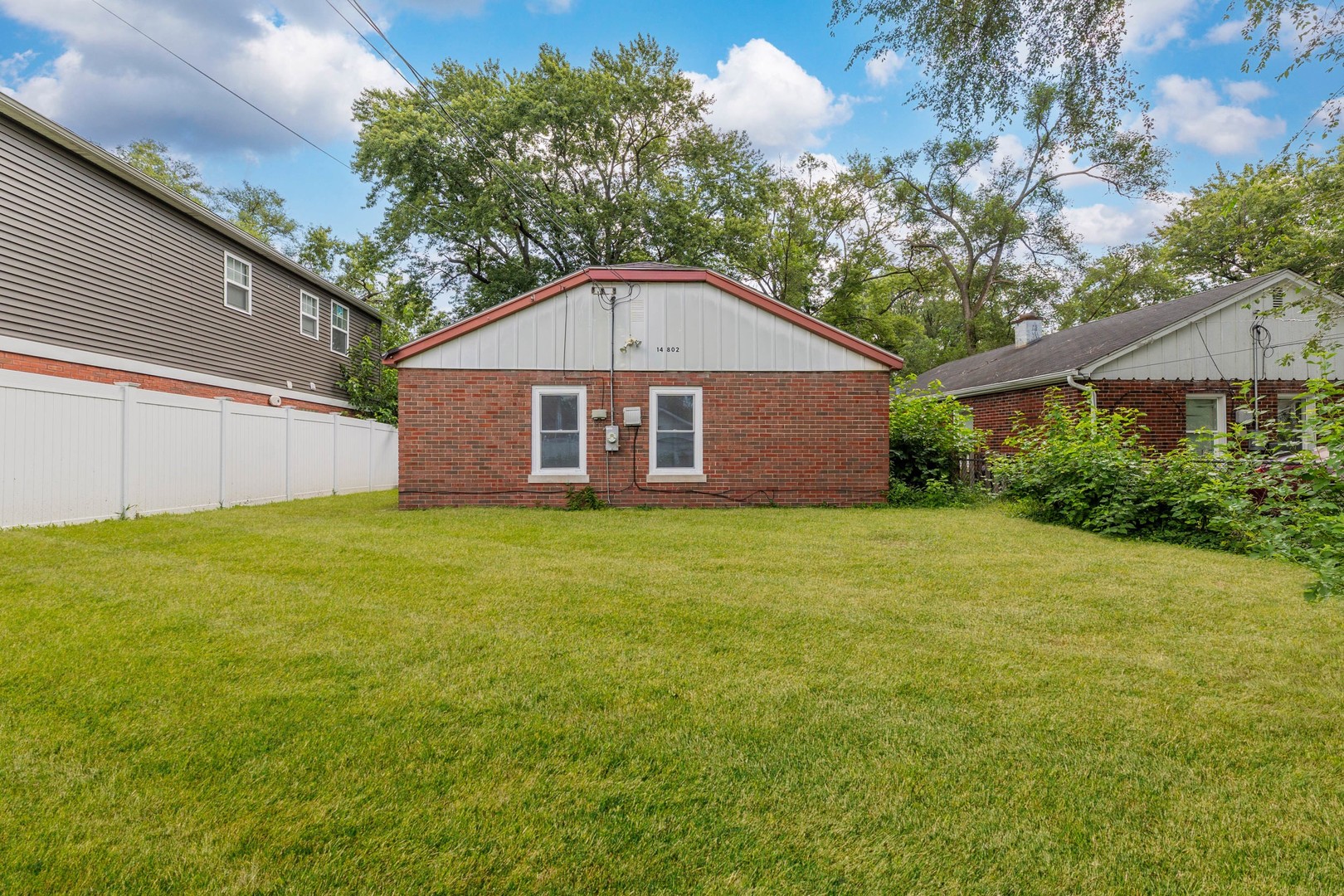 14802 Oak Street Property Photo 17