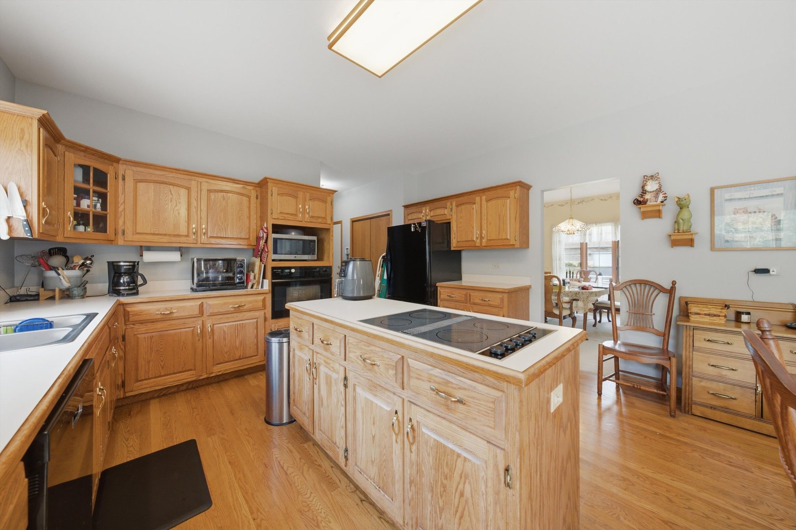 7651 Steeple Chase Drive Property Photo 6