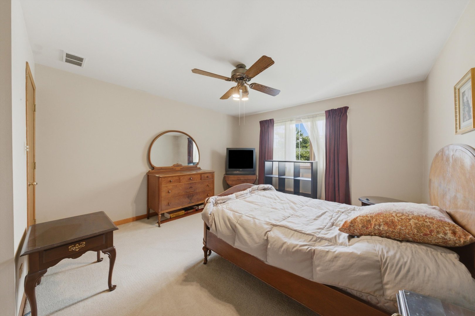 7651 Steeple Chase Drive Property Photo 22