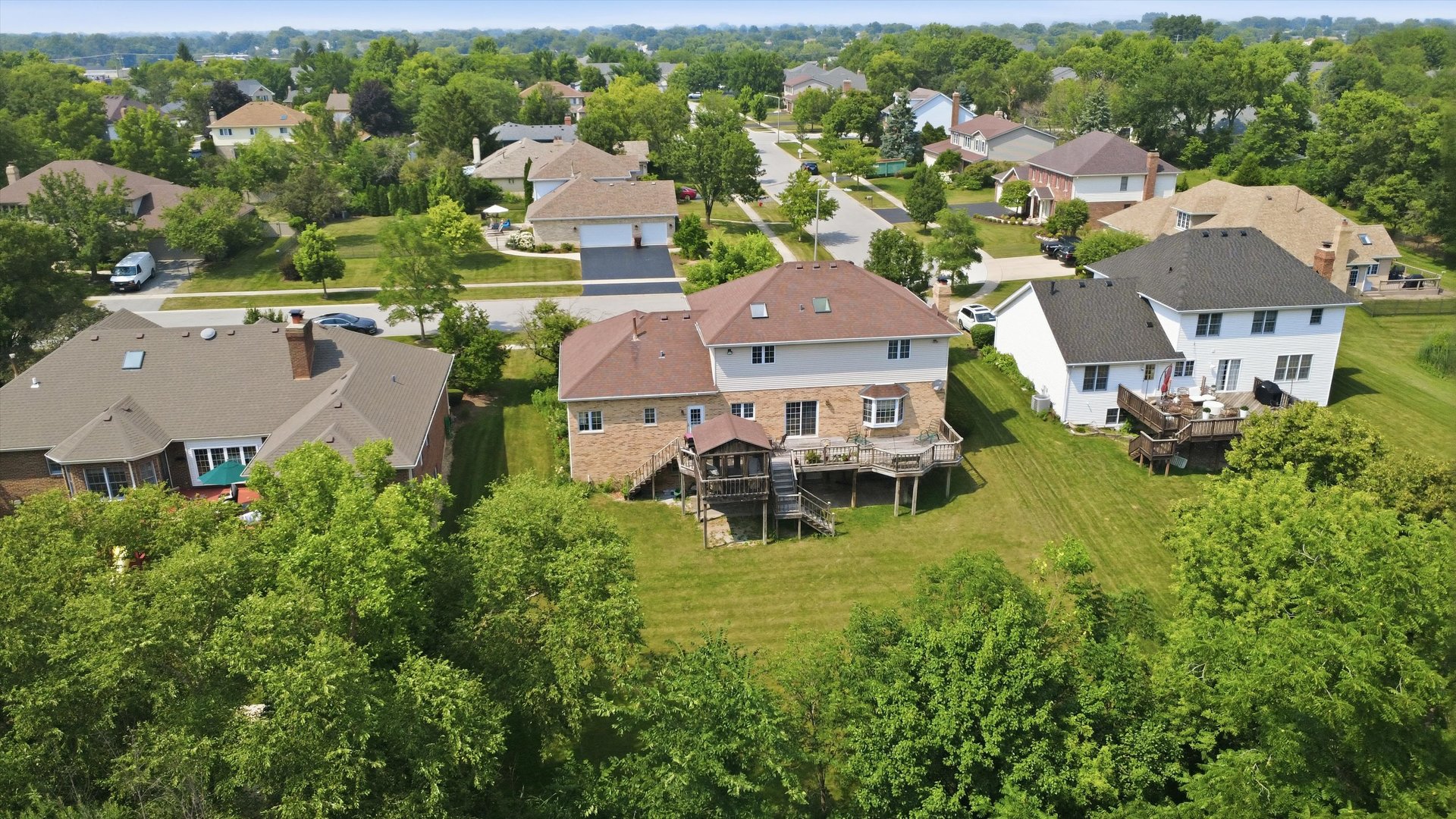 7651 Steeple Chase Drive Property Photo 37