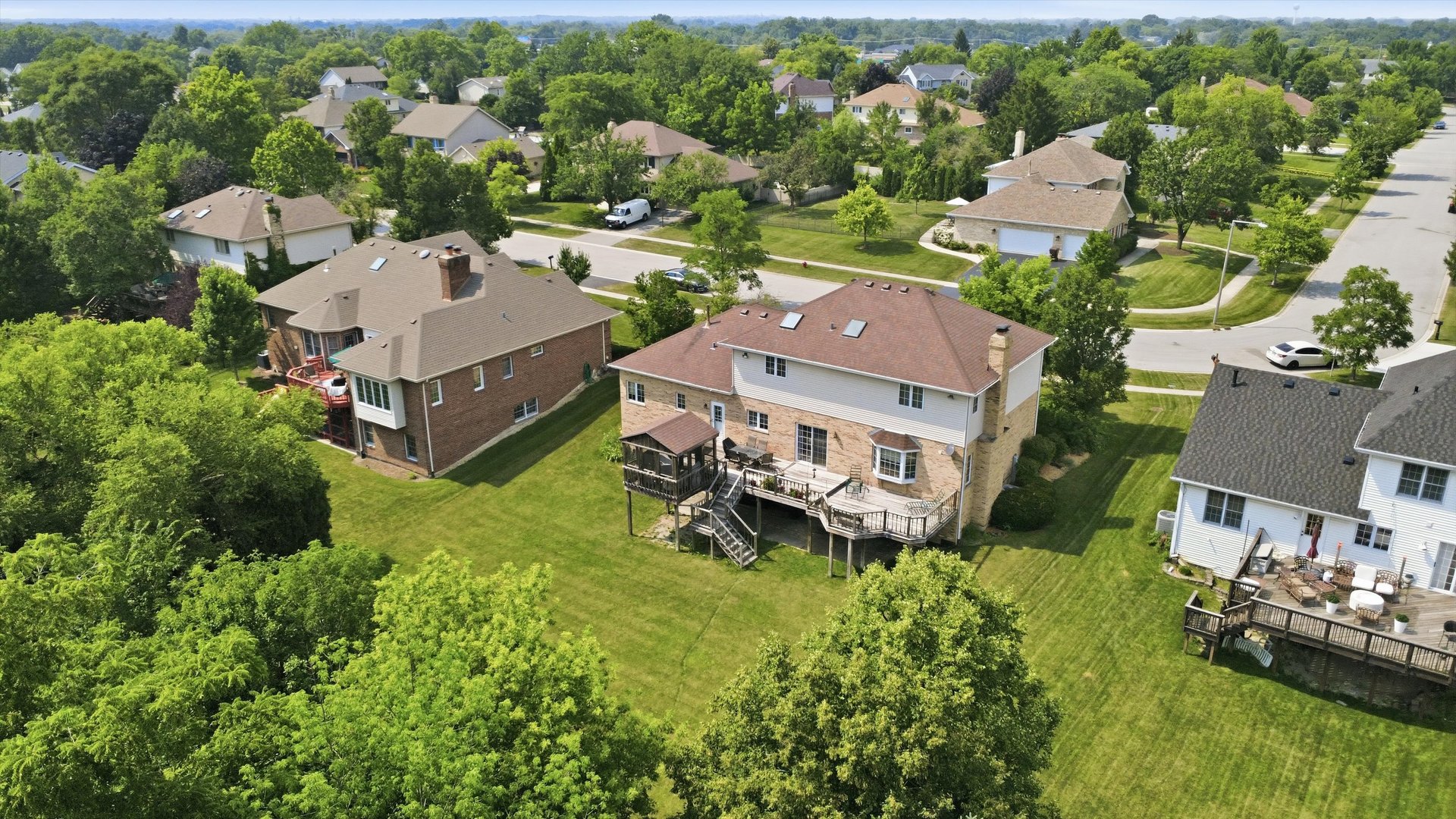 7651 Steeple Chase Drive Property Photo 38