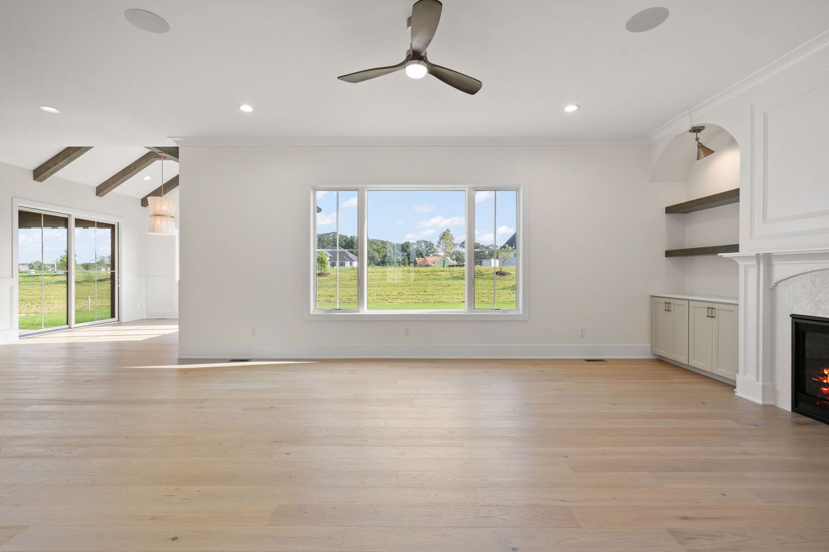 13822 Waterleaf Drive Property Photo 10