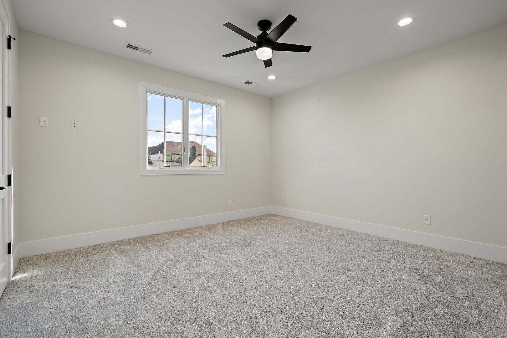 13822 Waterleaf Drive Property Photo 46