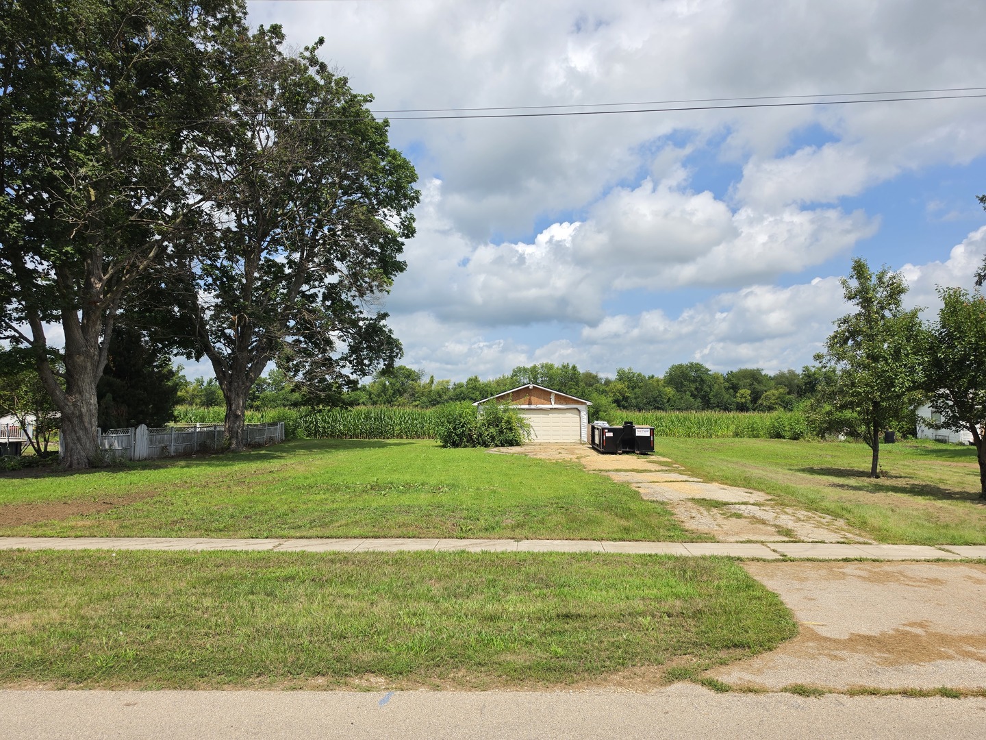 Lot 17 And Lot 18 W. North Street Property Photo 5
