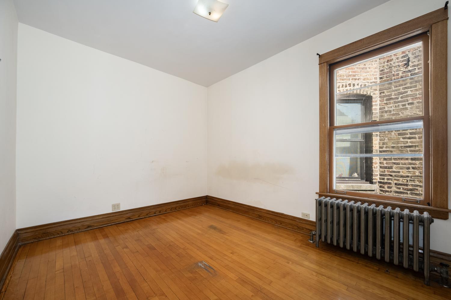 4505 N Artesian Avenue Property Photo 10