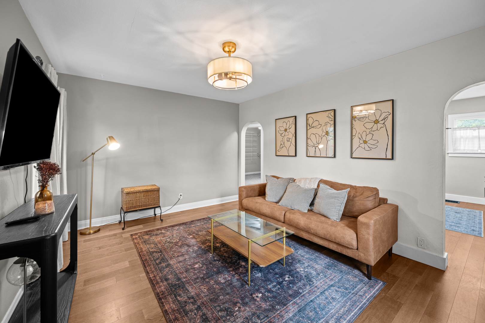 2548 Hawley Street Property Photo 4