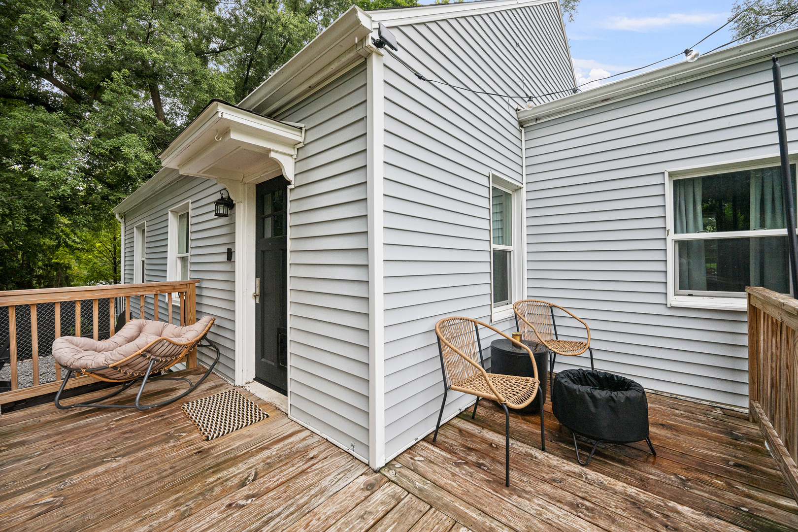 2548 Hawley Street Property Photo 23