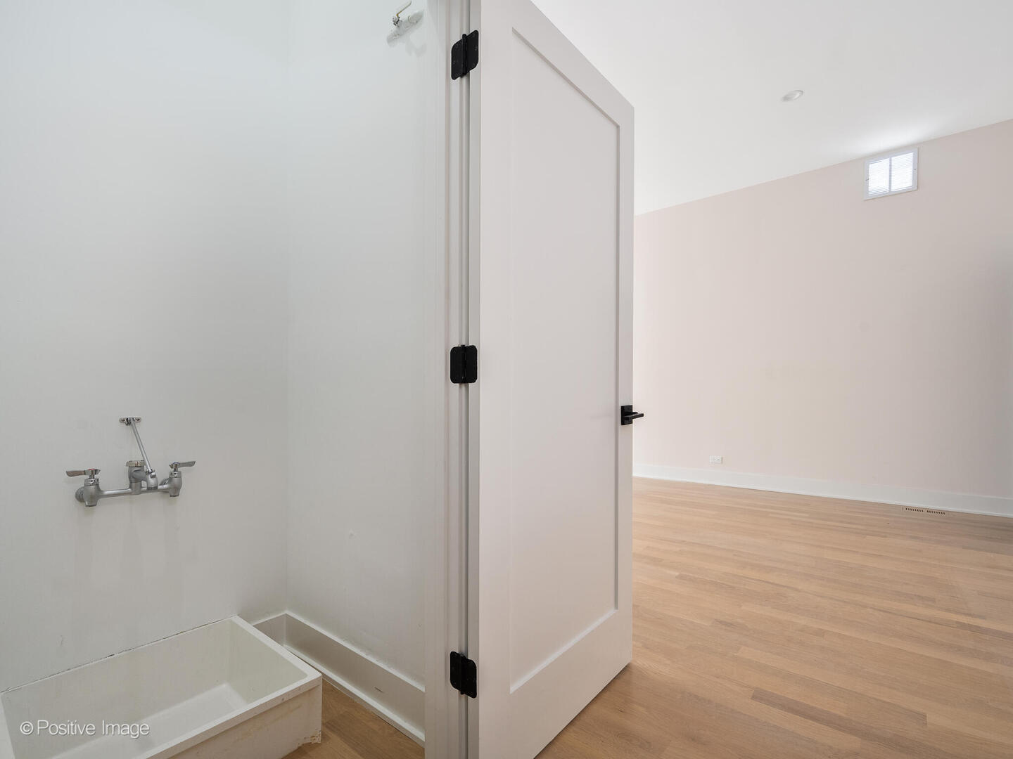 846 N Ashland Avenue 1f Property Photo 5