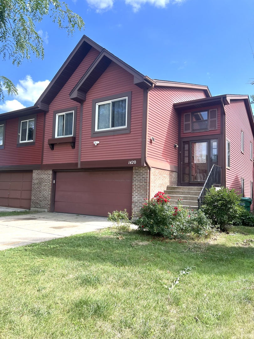 1420 Chippewa Trail Property Photo 2
