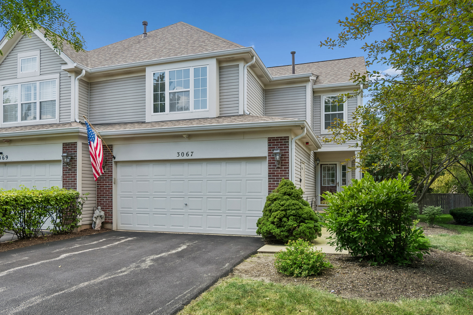 12727607 Property Photo 1