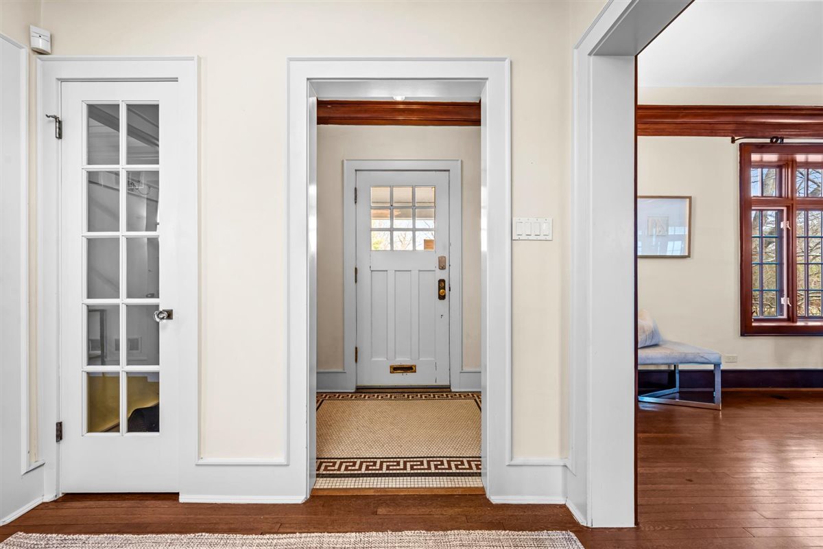 224 Sheridan Road Property Photo 6