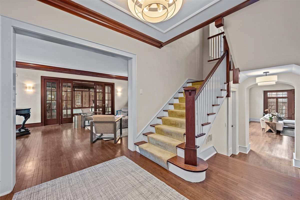 224 Sheridan Road Property Photo 13