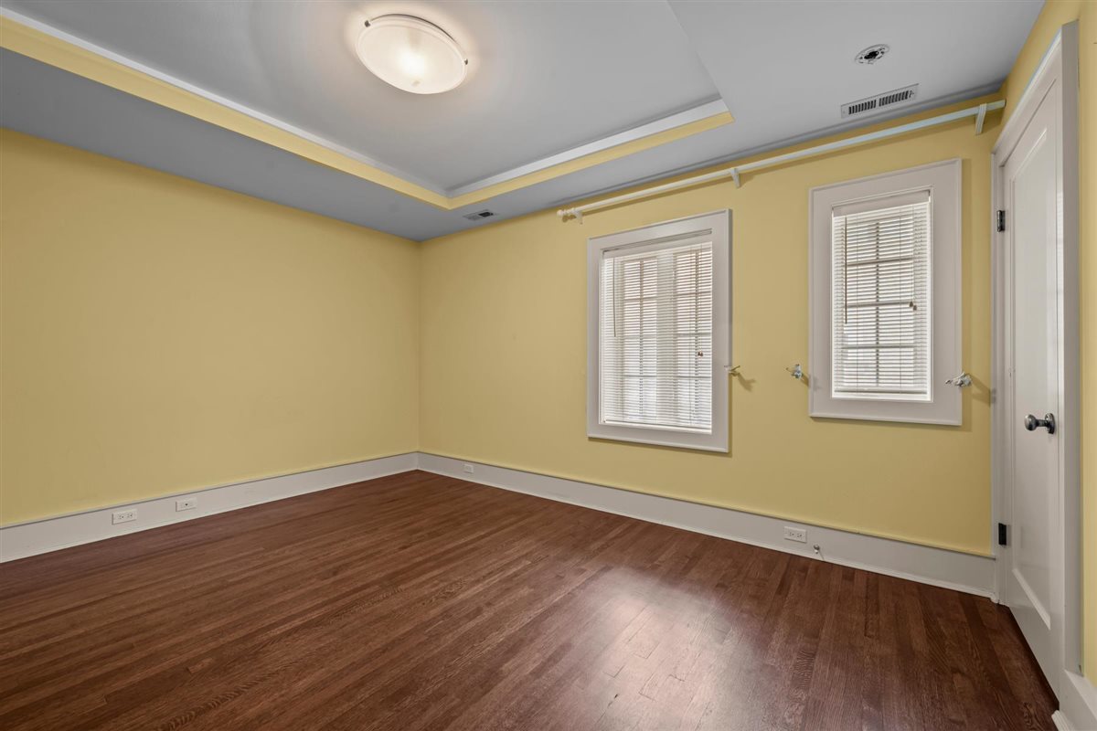 224 Sheridan Road Property Photo 43