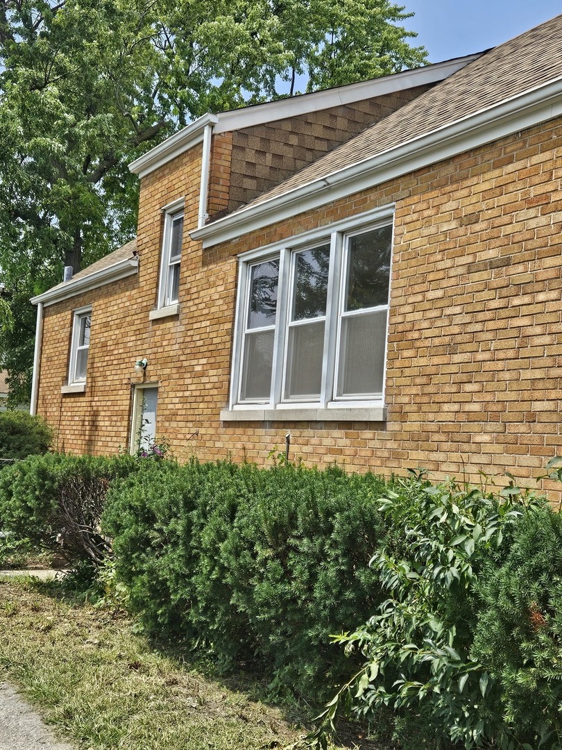 12727618 Property Photo 2